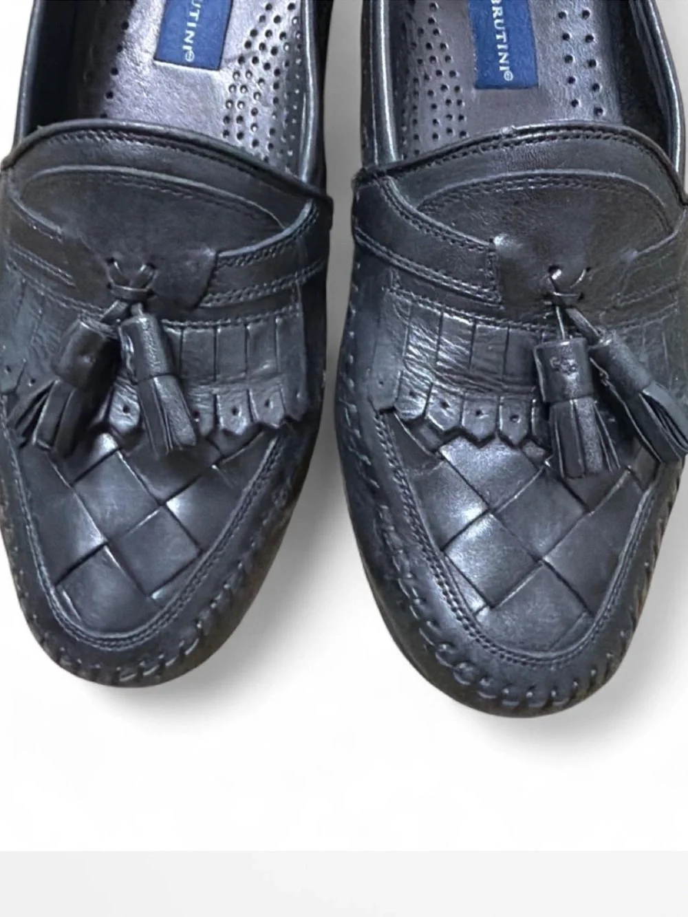 Giorgio Brutini Black Tassel Woven Leather Loafers Sz 8.5 D (Men) 9 (Women)